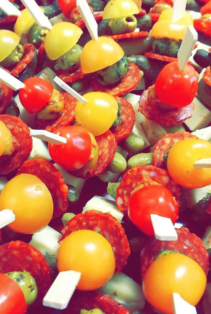 Een smakelijk koud en warm buffet verzorgt door de Torenschouw in Opperdoes